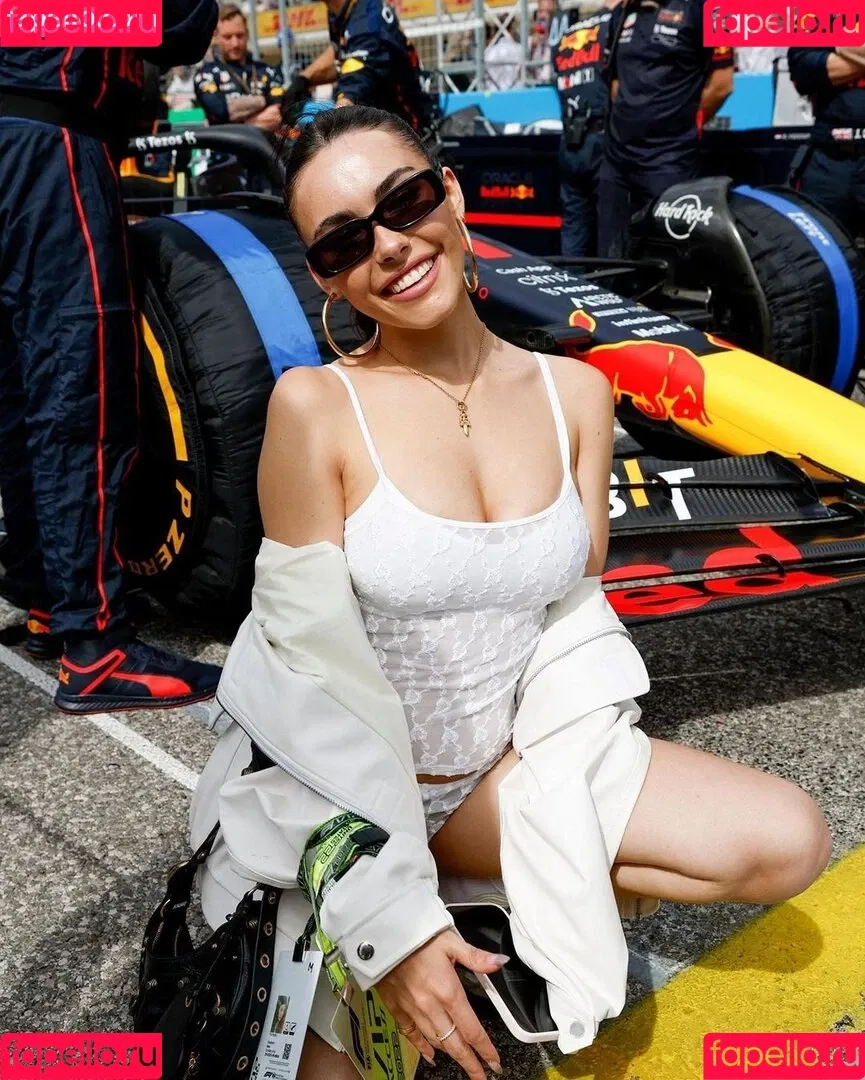 Madison Beer Onlyfans Photo Gallery 