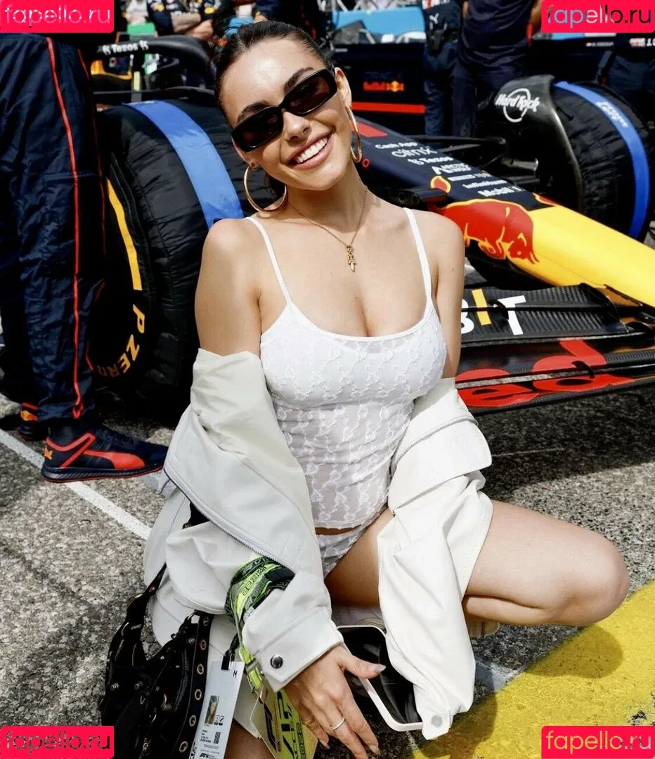 Madison Beer Onlyfans Photo Gallery 