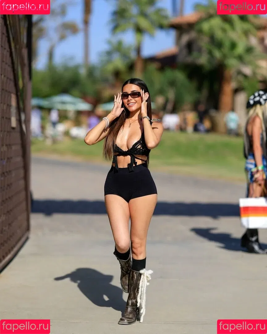 Madison Beer Onlyfans Photo Gallery 