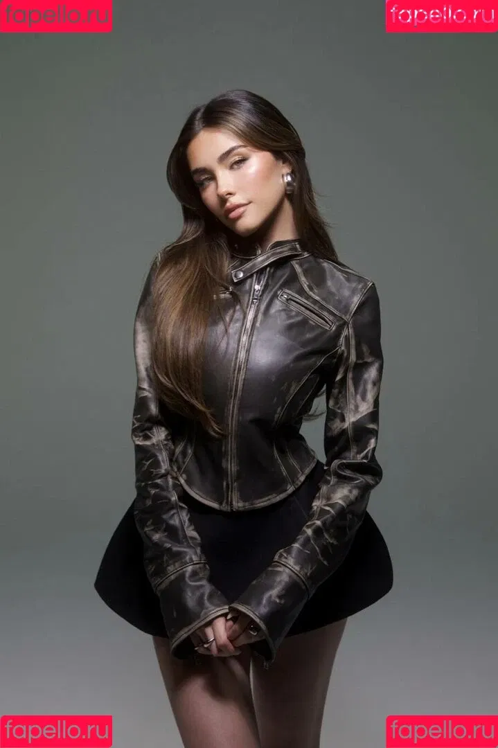 Madison Beer Onlyfans Photo Gallery 