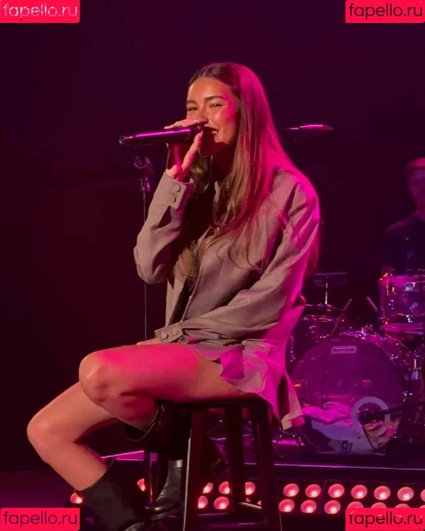 Madison Beer Onlyfans Photo Gallery 