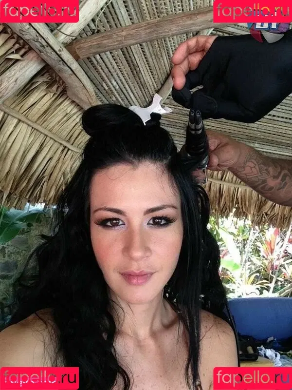 Diosa Canales Onlyfans Photo Gallery 