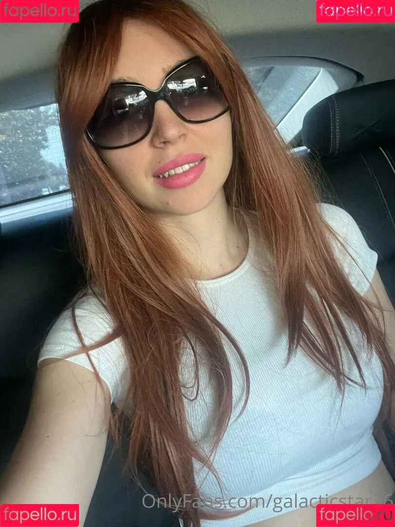 missredstar Onlyfans Photo Gallery 