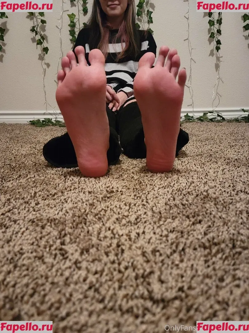 YamSoles Onlyfans Photo Gallery 