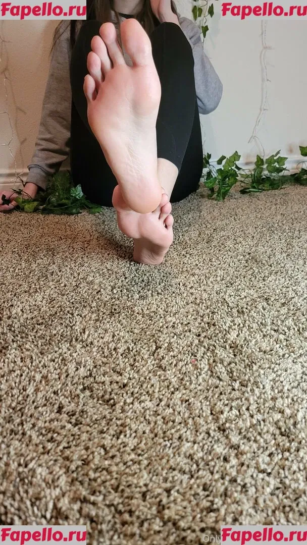 YamSoles Onlyfans Photo Gallery 