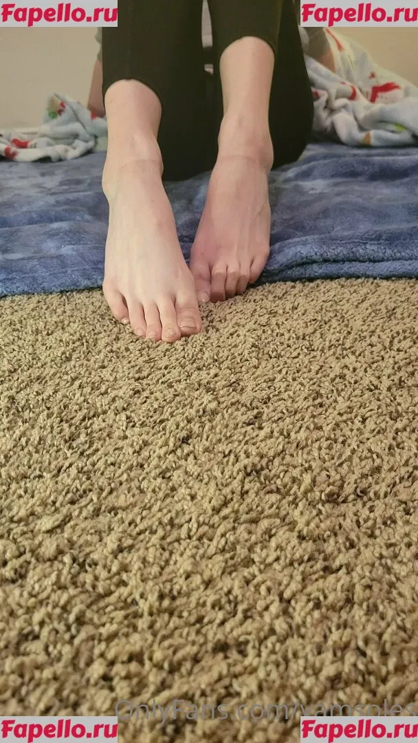 YamSoles Onlyfans Photo Gallery 