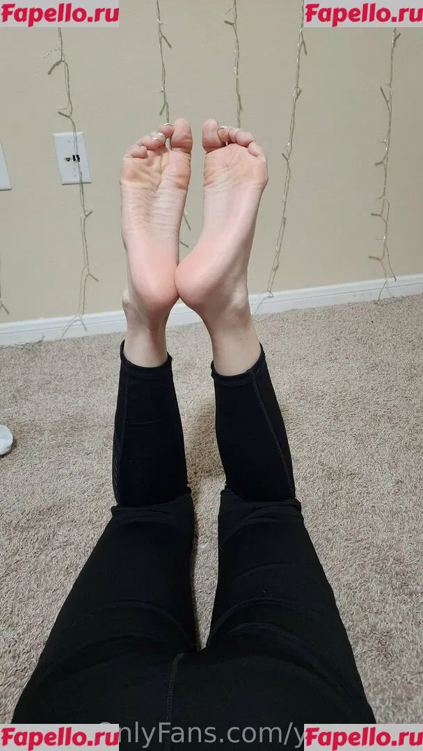 YamSoles Onlyfans Photo Gallery 