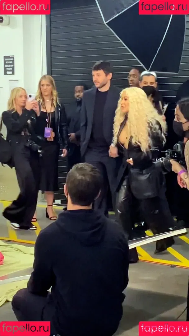 Christina Aguilera Onlyfans Photo Gallery 