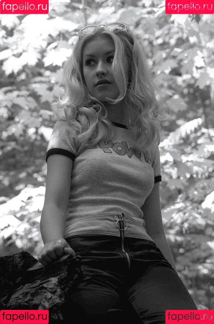 Christina Aguilera Onlyfans Photo Gallery 
