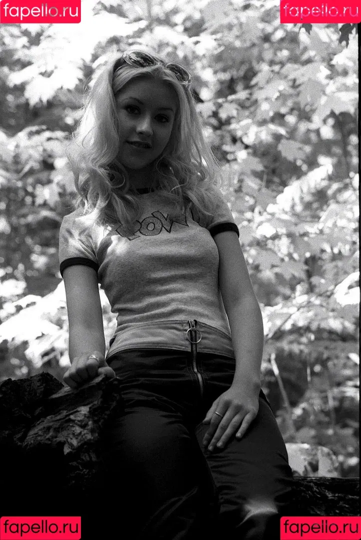 Christina Aguilera Onlyfans Photo Gallery 