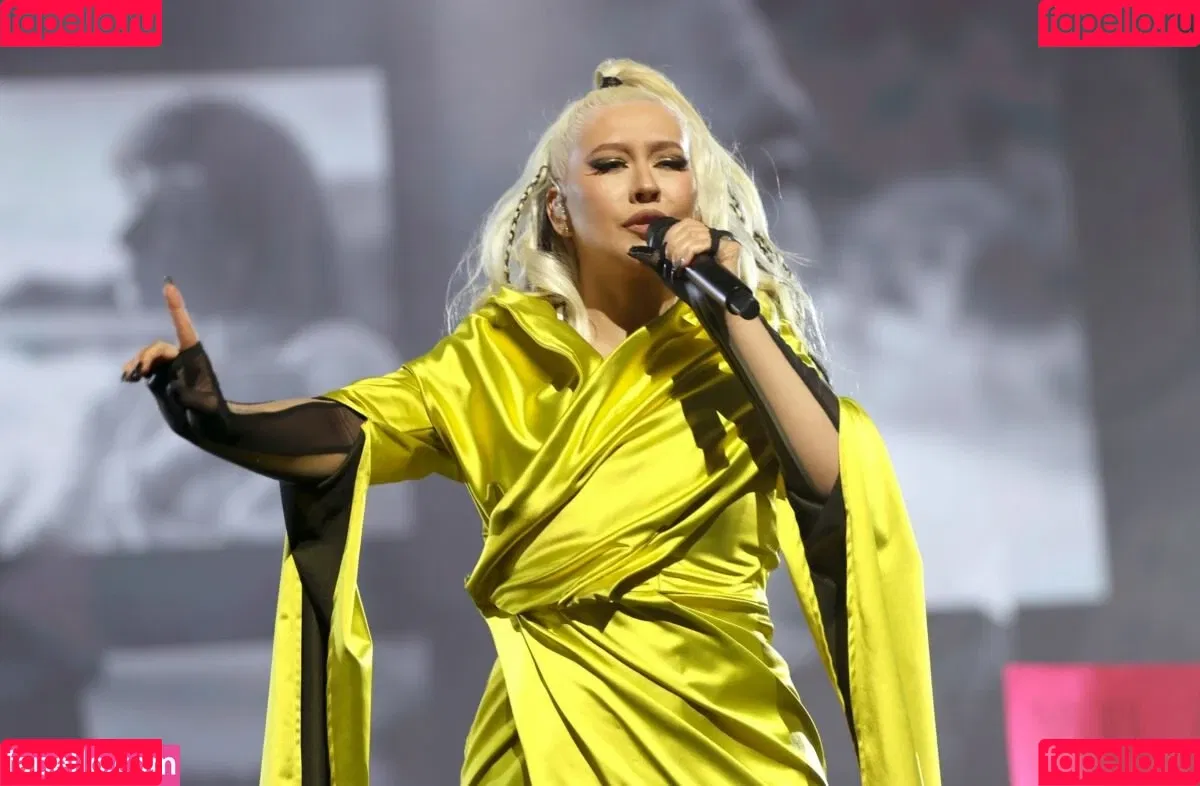 Christina Aguilera Onlyfans Photo Gallery 