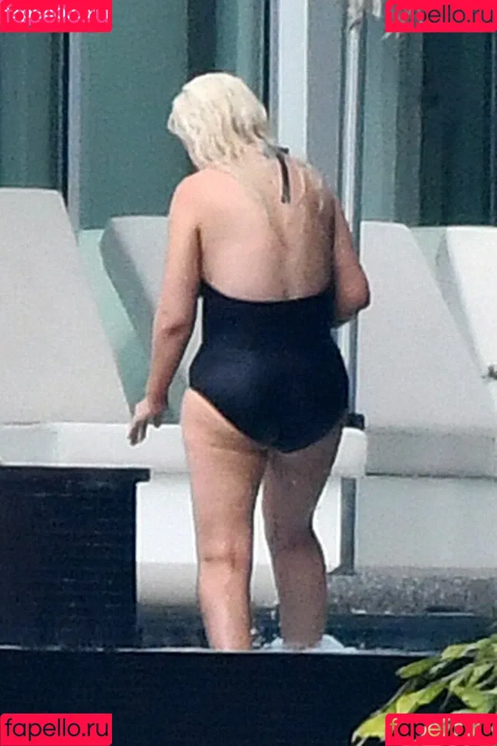 Christina Aguilera Onlyfans Photo Gallery 