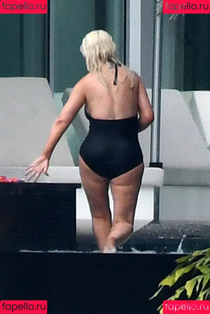Christina Aguilera Onlyfans Photo Gallery 