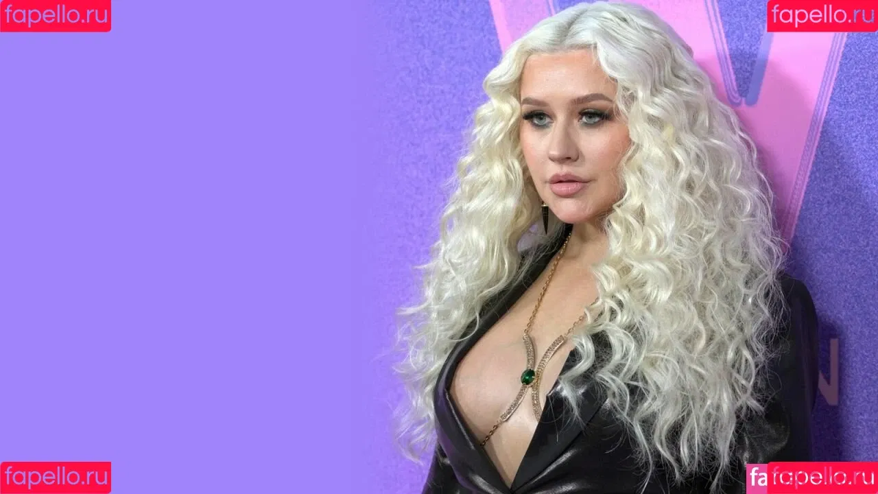 Christina Aguilera Onlyfans Photo Gallery 