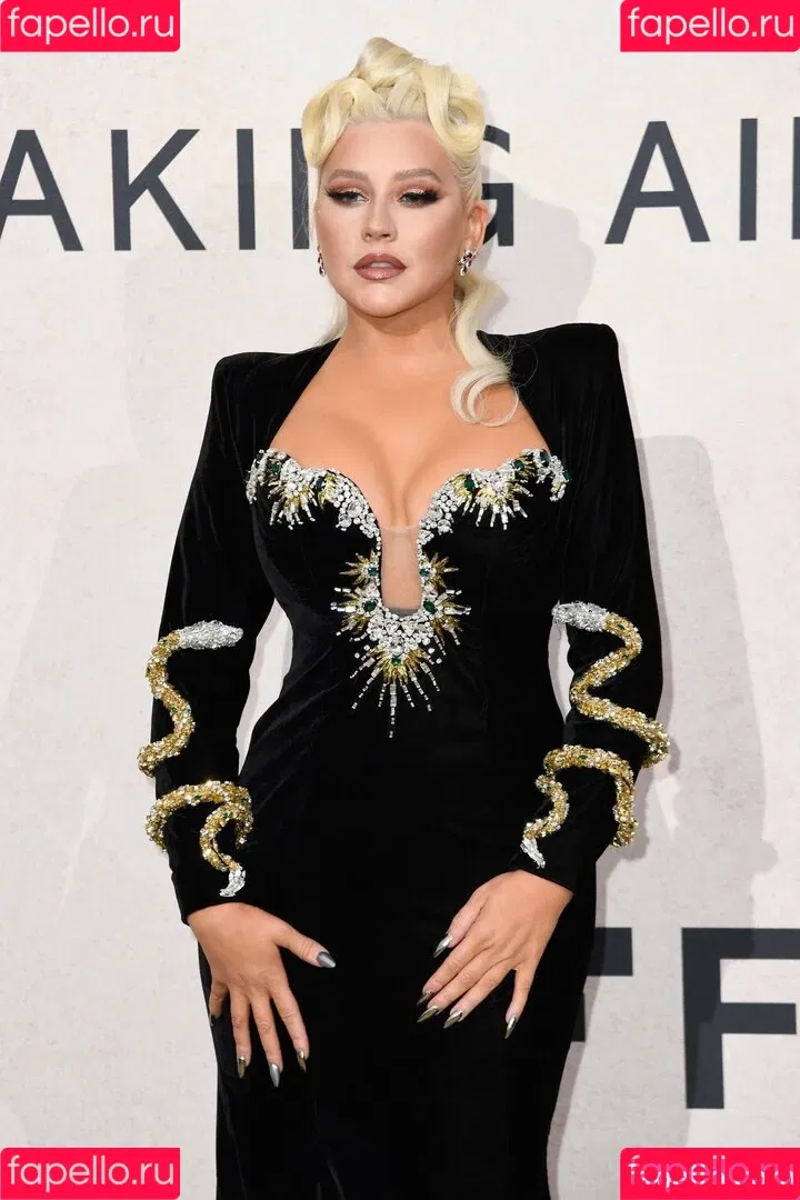 Christina Aguilera Onlyfans Photo Gallery 