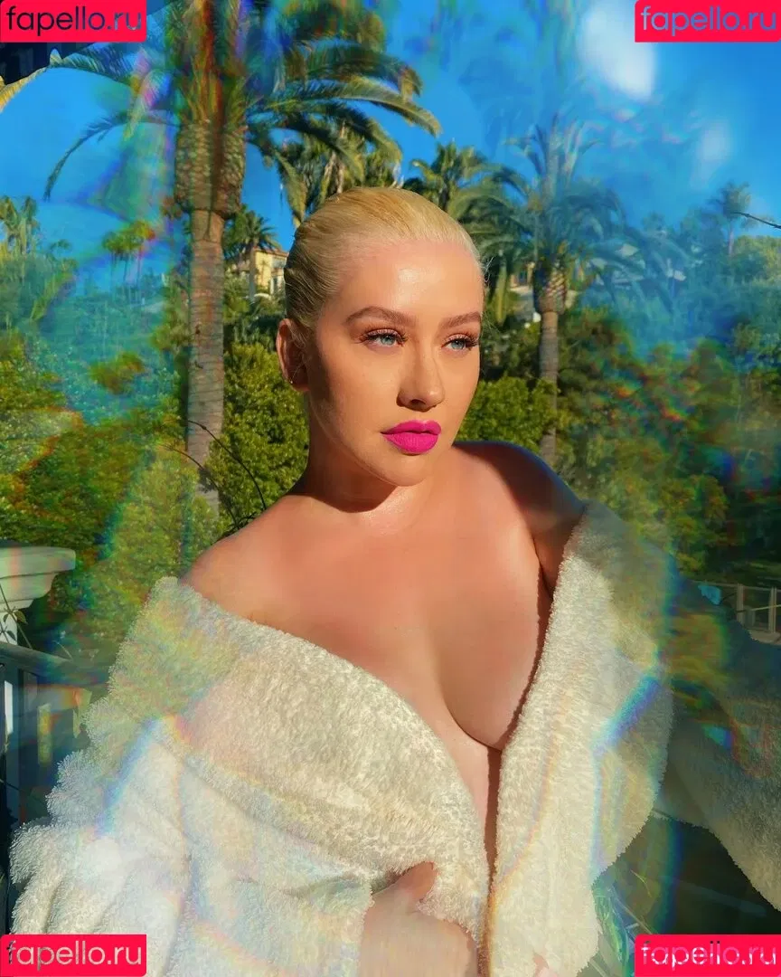 Christina Aguilera Onlyfans Photo Gallery 