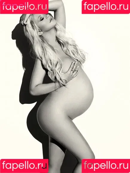 Christina Aguilera Onlyfans Photo Gallery 