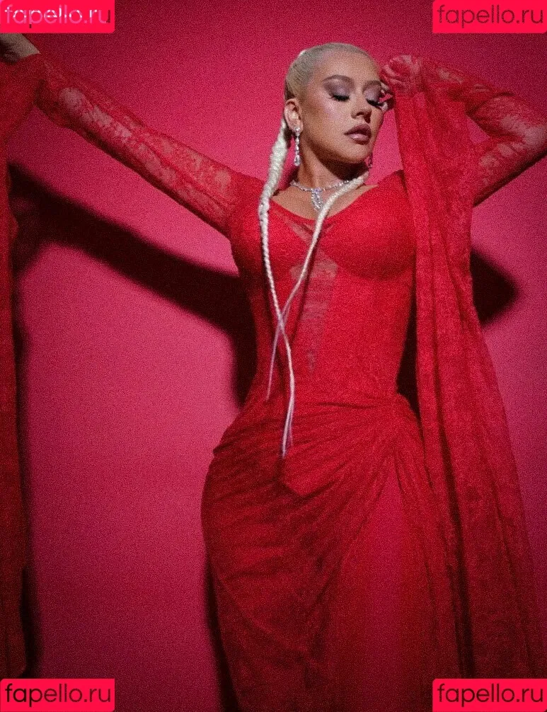 Christina Aguilera Onlyfans Photo Gallery 
