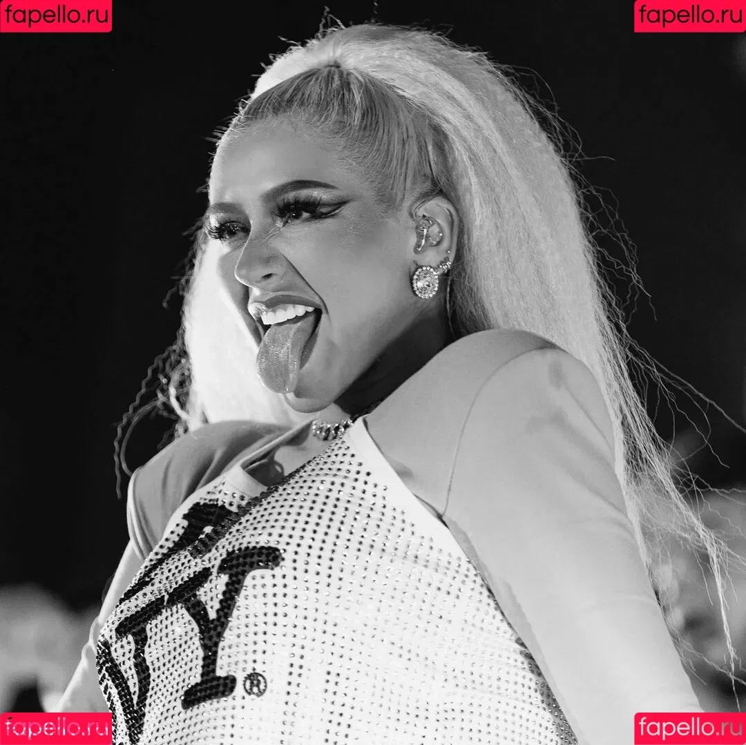 Christina Aguilera Onlyfans Photo Gallery 