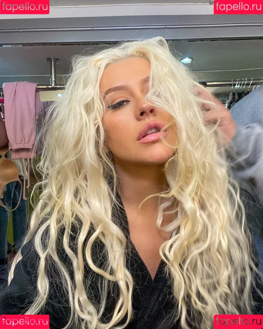 Christina Aguilera Onlyfans Photo Gallery 