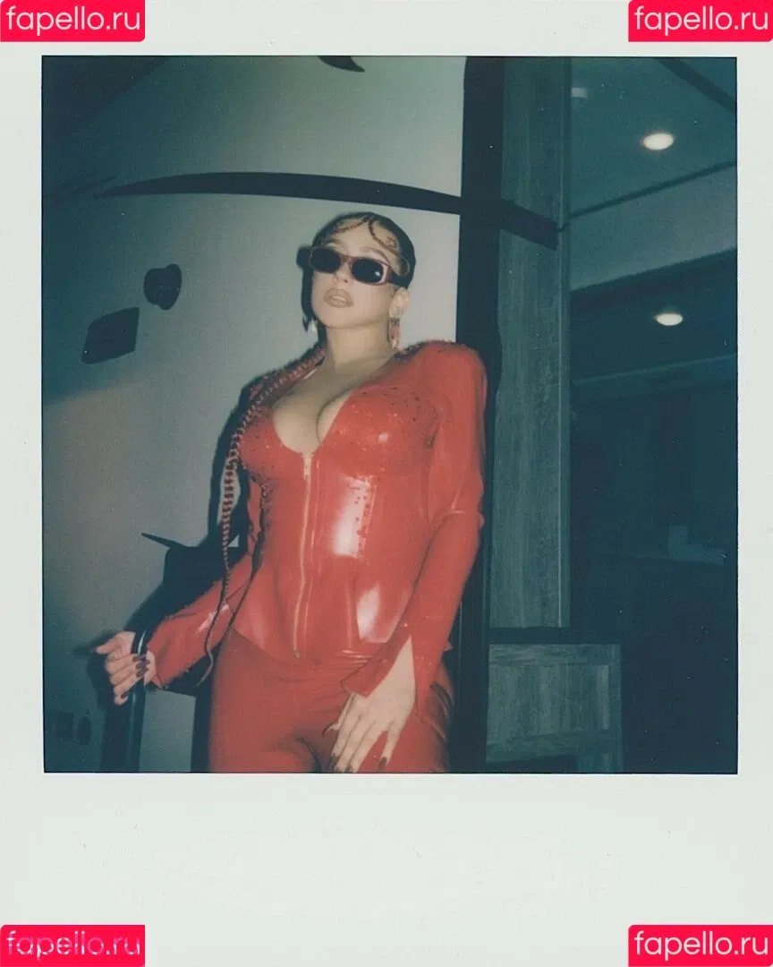 Christina Aguilera Onlyfans Photo Gallery 