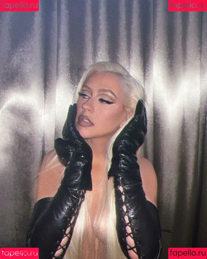 Christina Aguilera Onlyfans Photo Gallery 