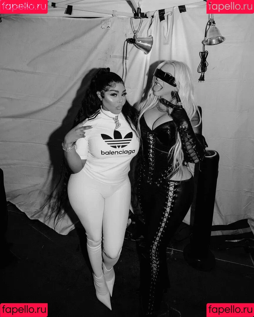 Christina Aguilera Onlyfans Photo Gallery 