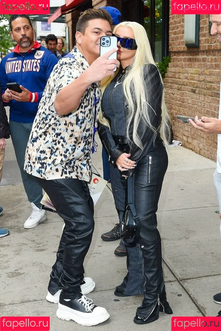 Christina Aguilera Onlyfans Photo Gallery 