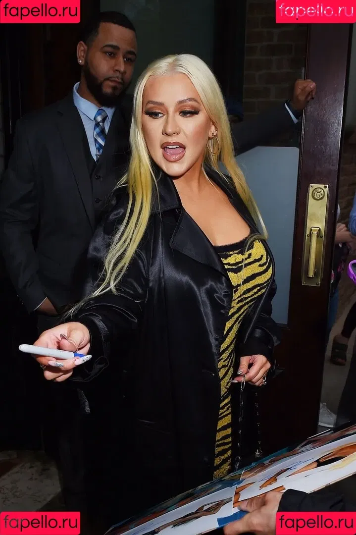 Christina Aguilera Onlyfans Photo Gallery 