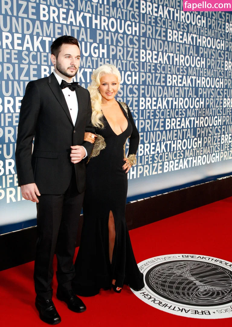 Christina Aguilera Onlyfans Photo Gallery 