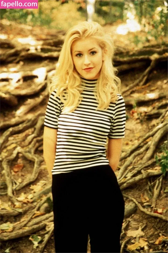 Christina Aguilera Onlyfans Photo Gallery 