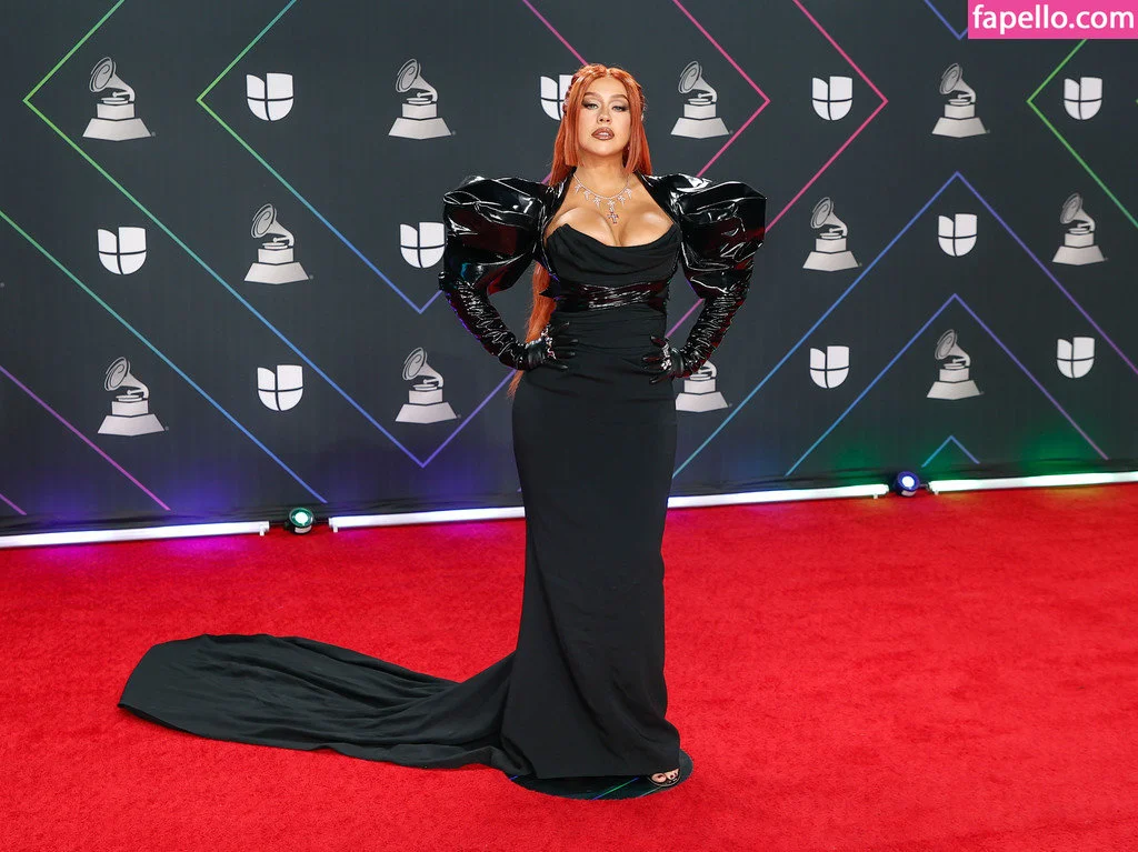 Christina Aguilera Onlyfans Photo Gallery 