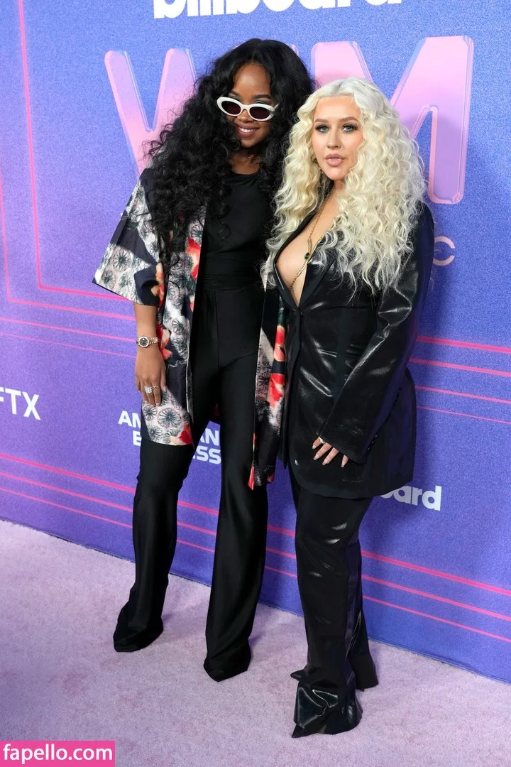 Christina Aguilera Onlyfans Photo Gallery 