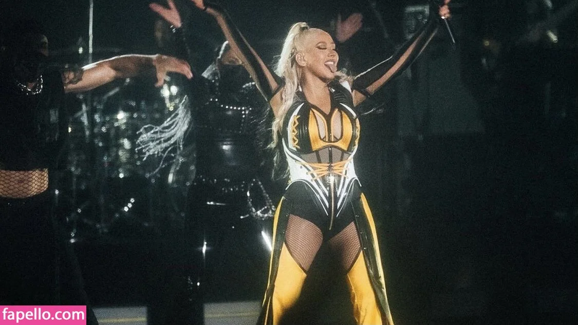 Christina Aguilera Onlyfans Photo Gallery 