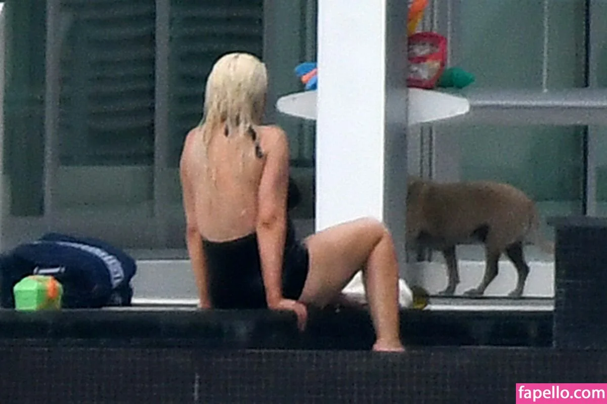 Christina Aguilera Onlyfans Photo Gallery 