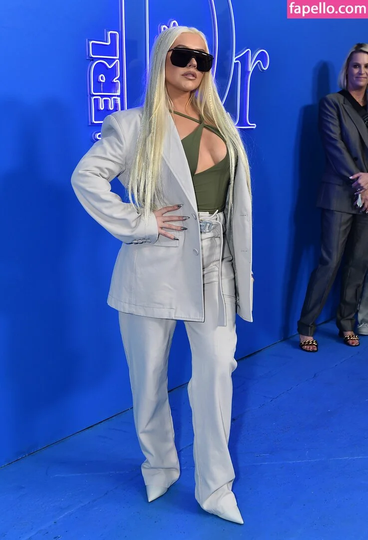 Christina Aguilera Onlyfans Photo Gallery 