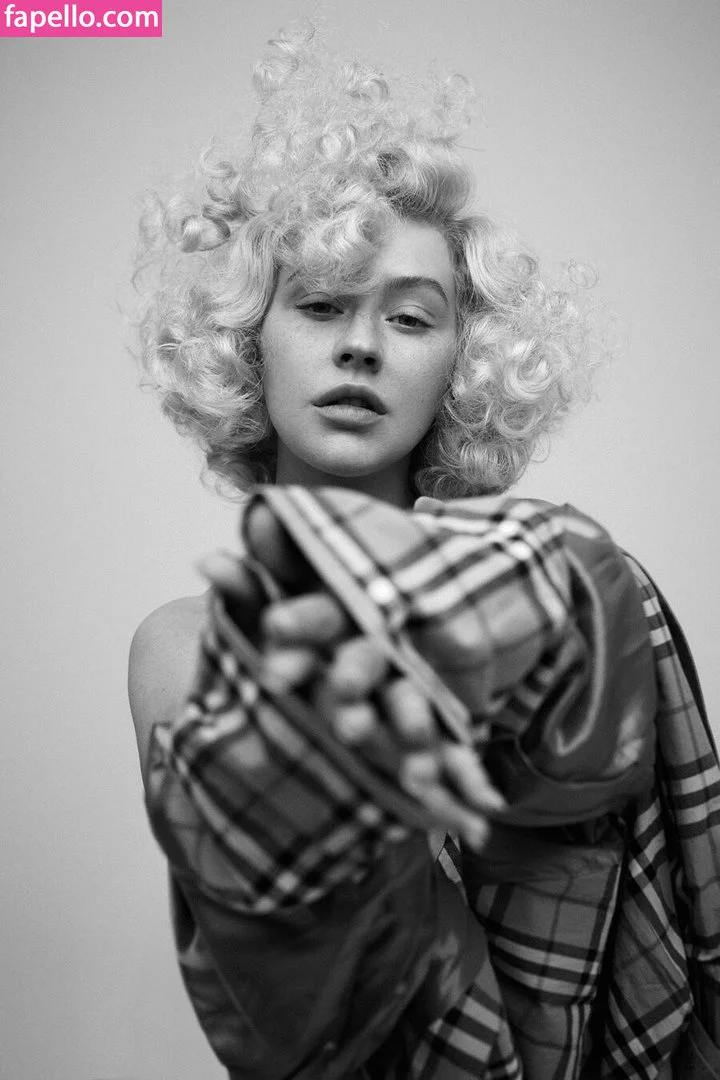 Christina Aguilera Onlyfans Photo Gallery 