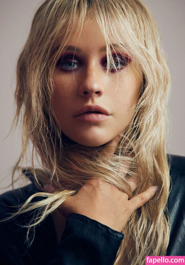 Christina Aguilera Onlyfans Photo Gallery 
