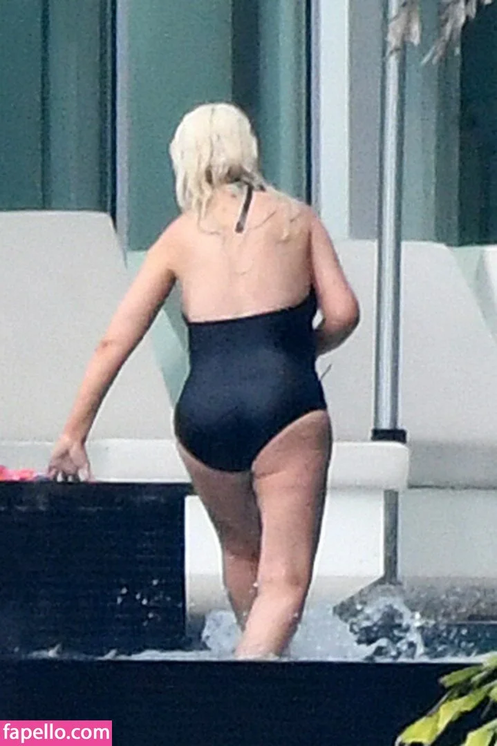 Christina Aguilera Onlyfans Photo Gallery 