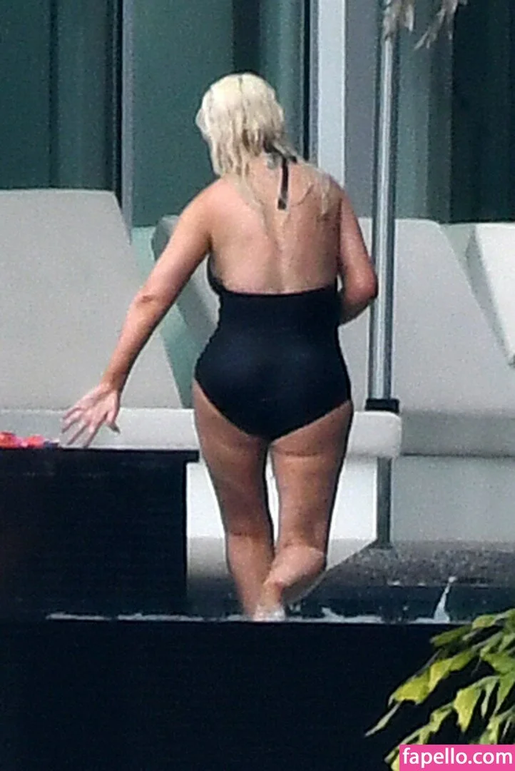 Christina Aguilera Onlyfans Photo Gallery 