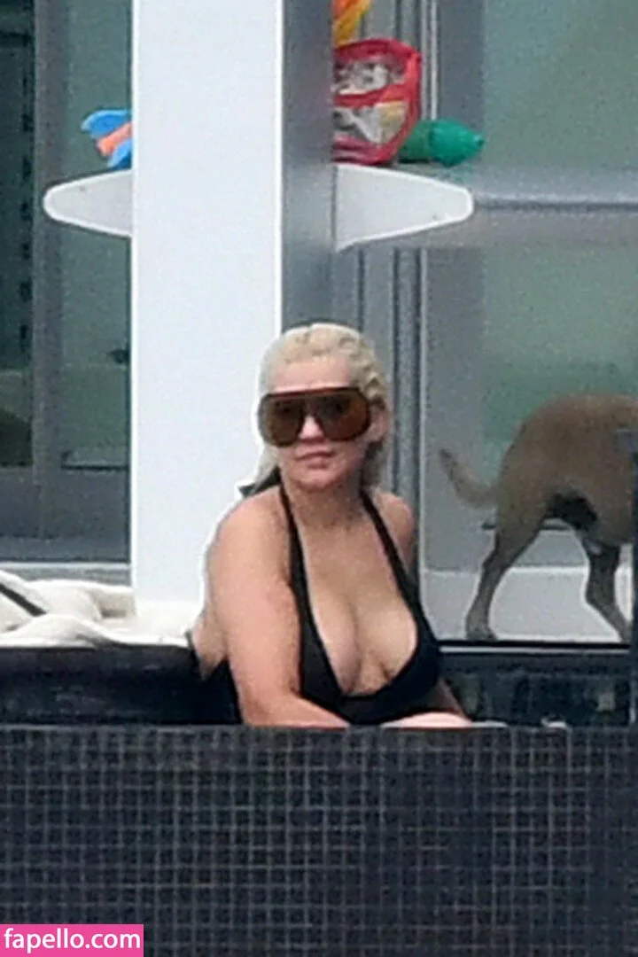 Christina Aguilera Onlyfans Photo Gallery 