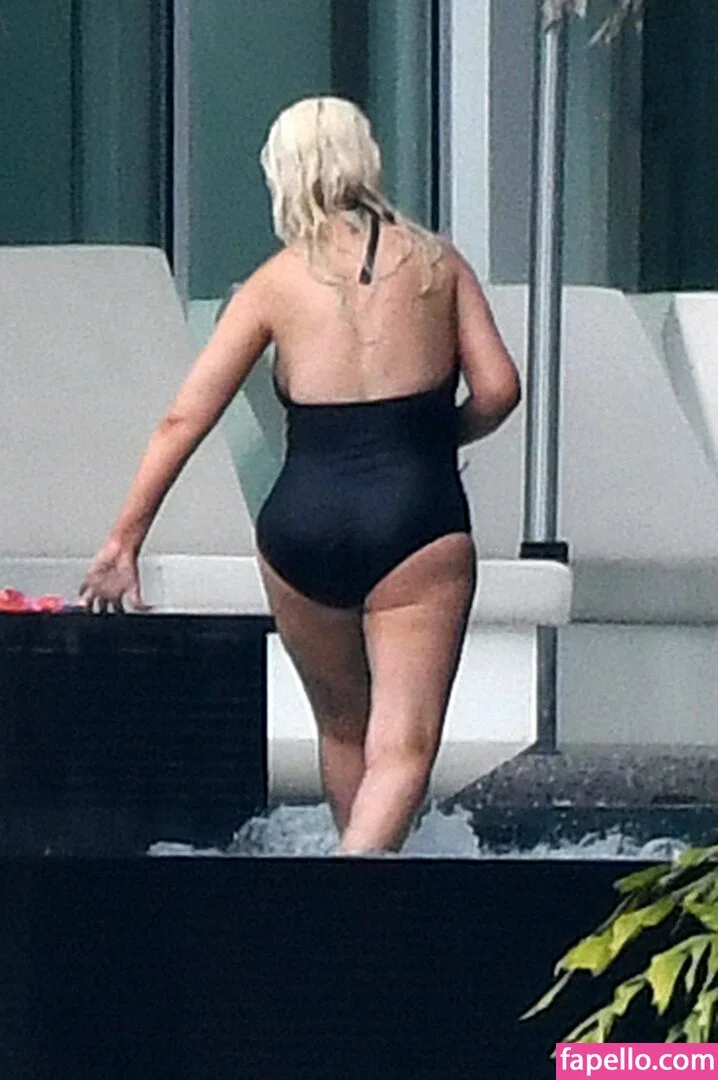 Christina Aguilera Onlyfans Photo Gallery 