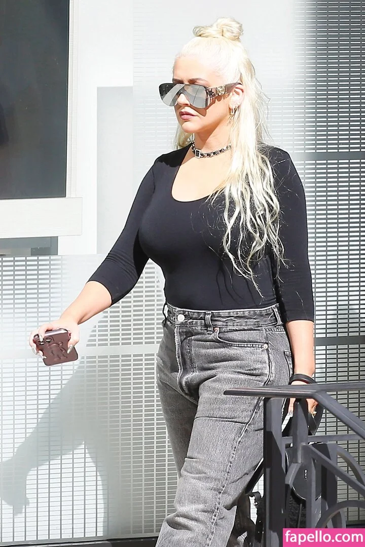 Christina Aguilera Onlyfans Photo Gallery 