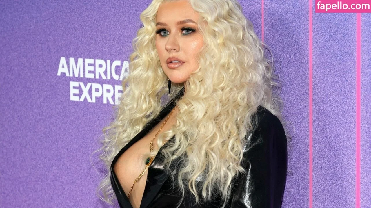 Christina Aguilera Onlyfans Photo Gallery 