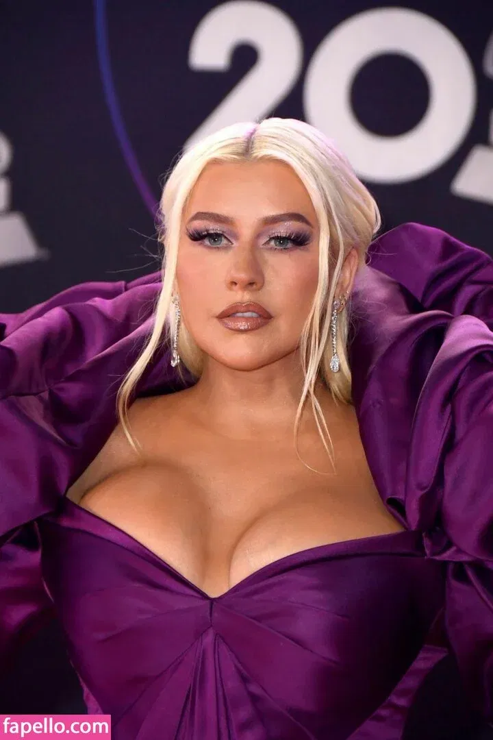 Christina Aguilera Onlyfans Photo Gallery 