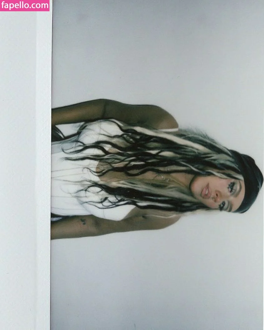 Christina Aguilera Onlyfans Photo Gallery 