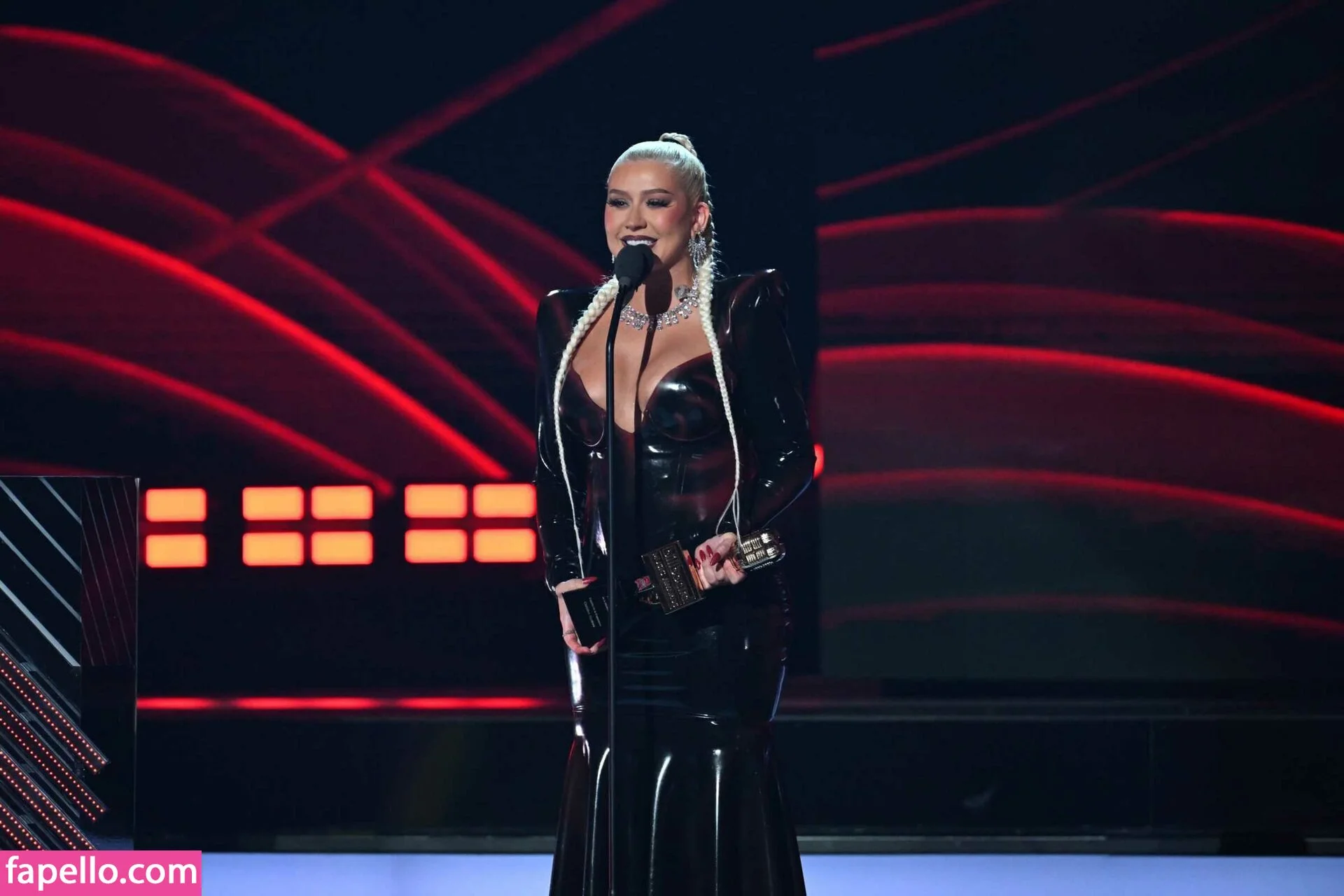 Christina Aguilera Onlyfans Photo Gallery 