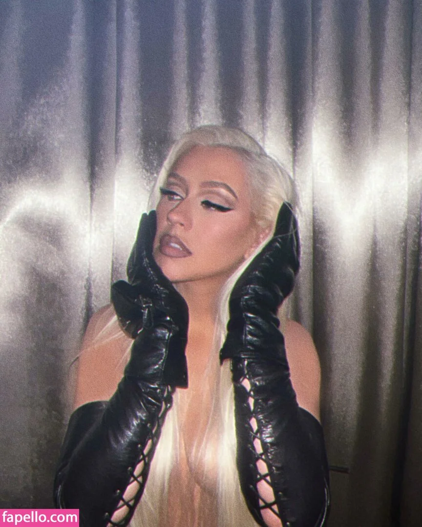 Christina Aguilera Onlyfans Photo Gallery 