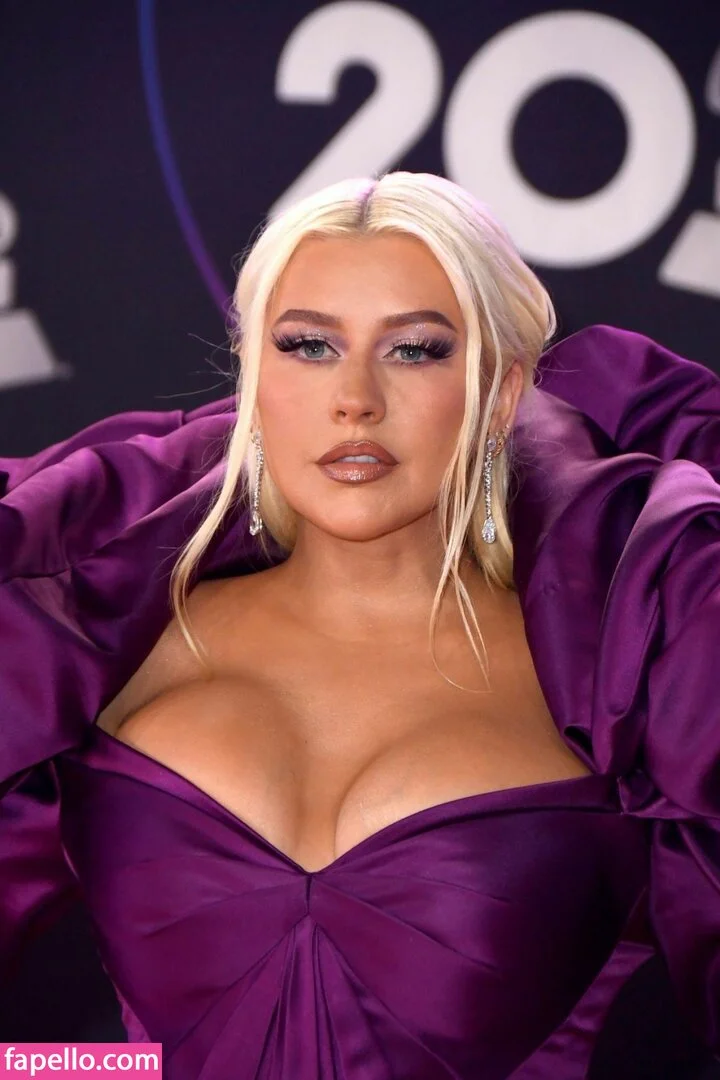 Christina Aguilera Onlyfans Photo Gallery 