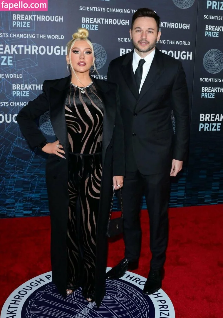 Christina Aguilera Onlyfans Photo Gallery 